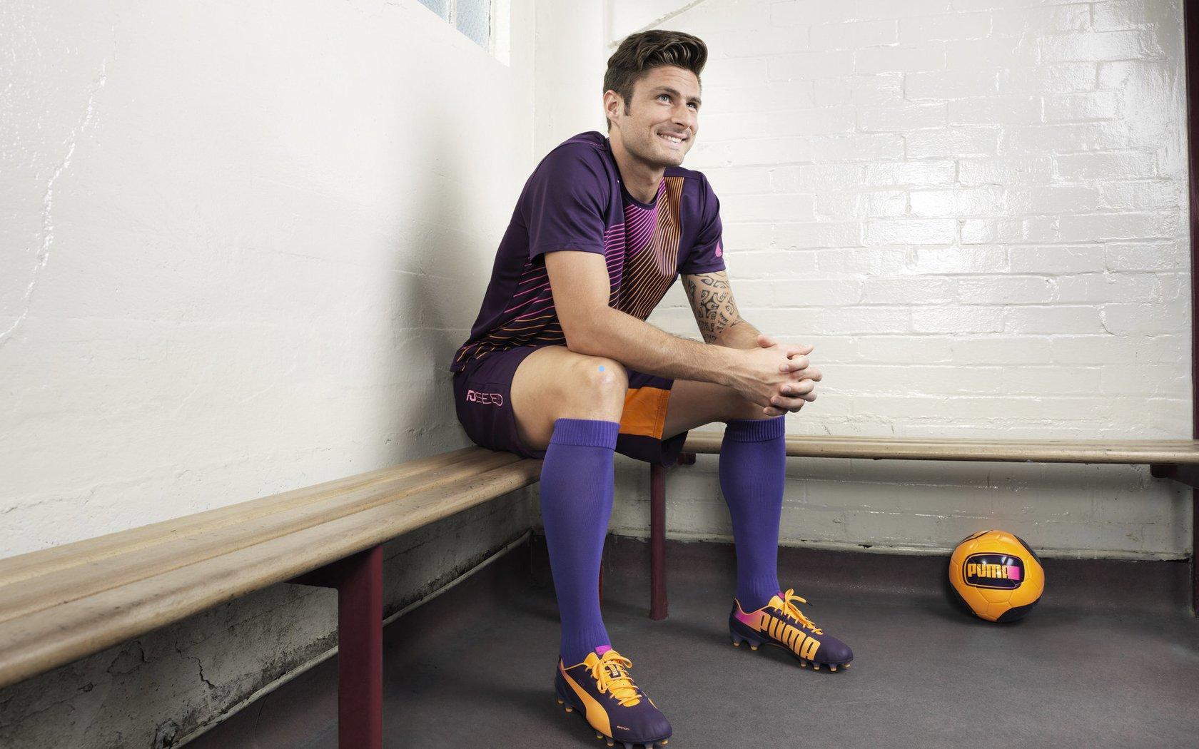 皇家马德里欧冠决赛前防线告急，吕迪格恐伤退，罗德里戈与阿森西奥出战成疑